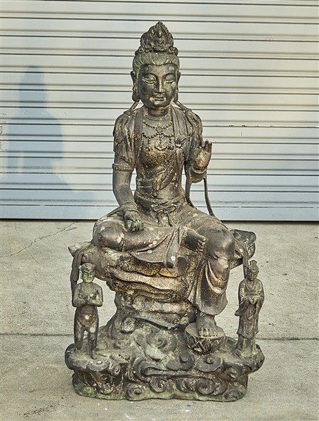 Chinese bronze sculpture of Guanyin 2aec83