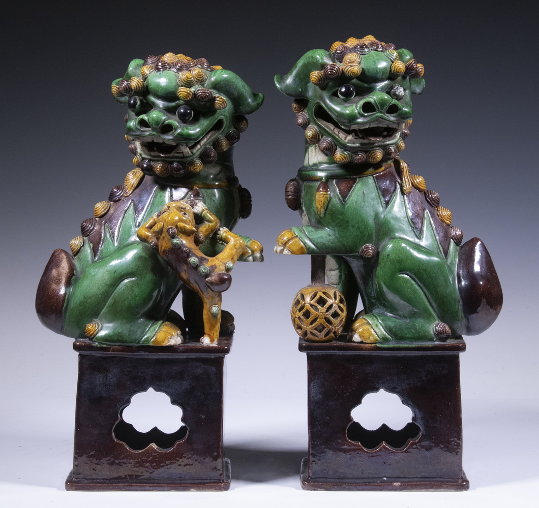 PR CHINESE CERAMIC FOO DOGS Matched 2b1bc2