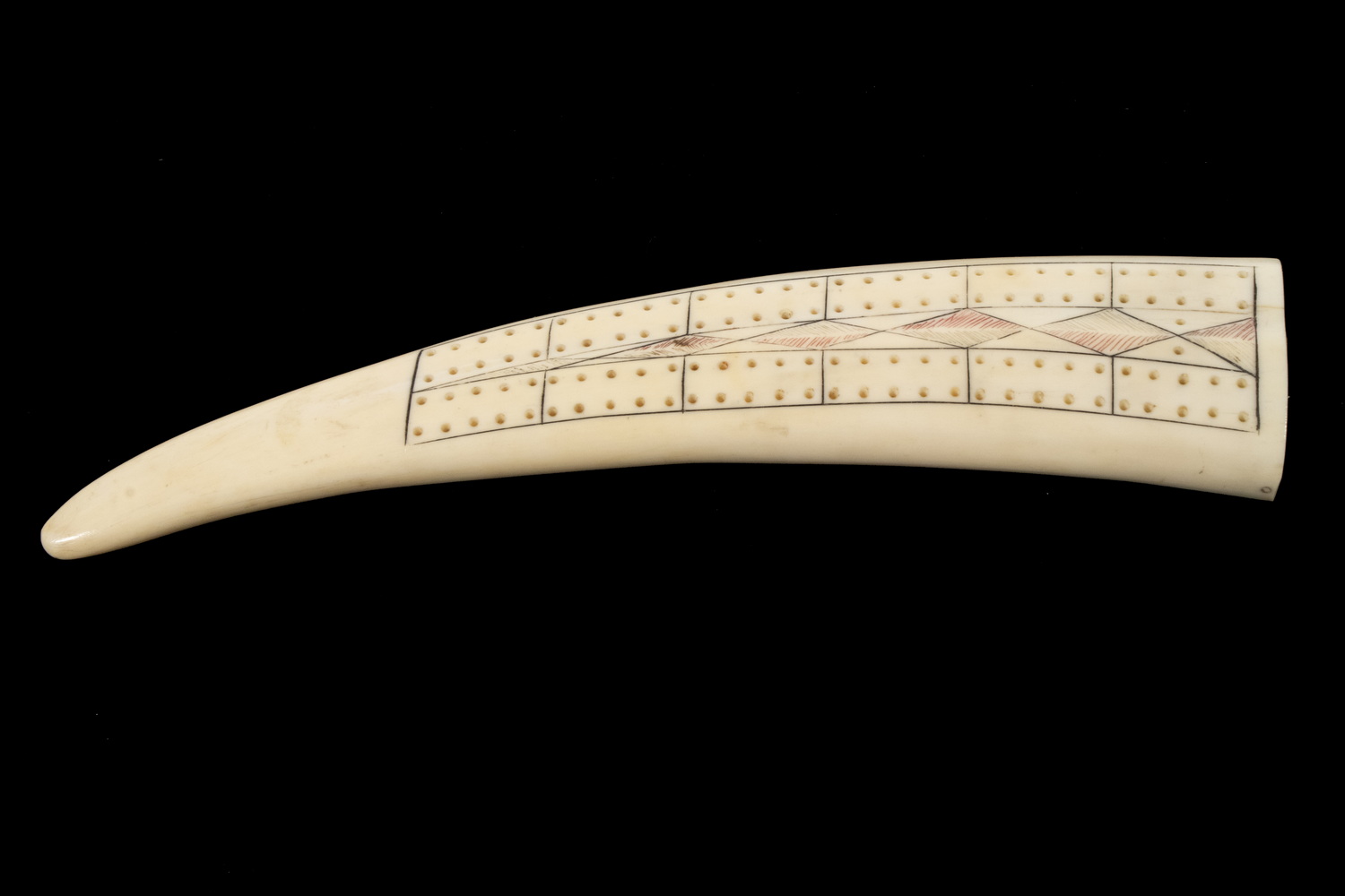 INUIT CRIBBAGE BOARD FROM WALRUS 2b1d6e