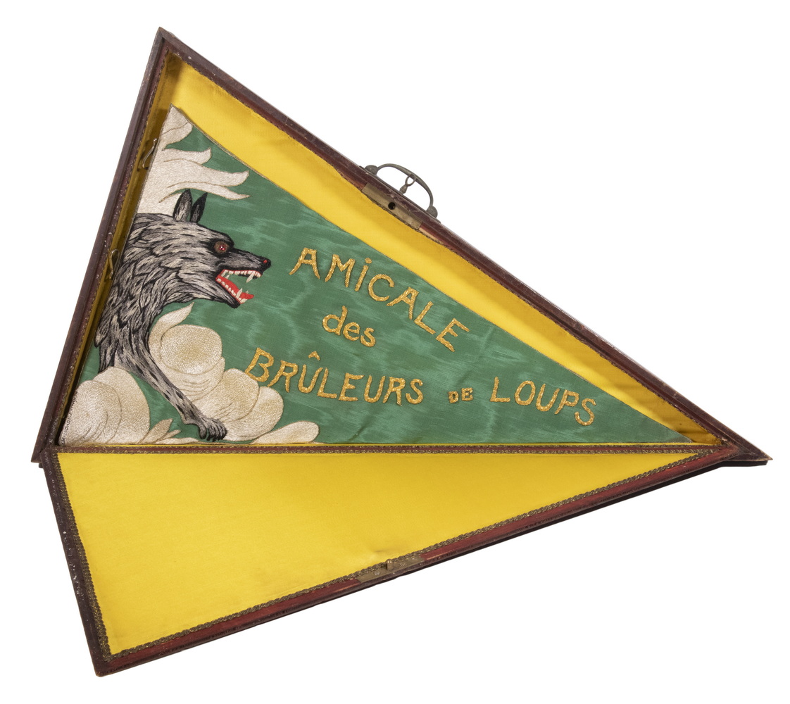 CASED FRENCH PENNANT AMICALE 2b223c