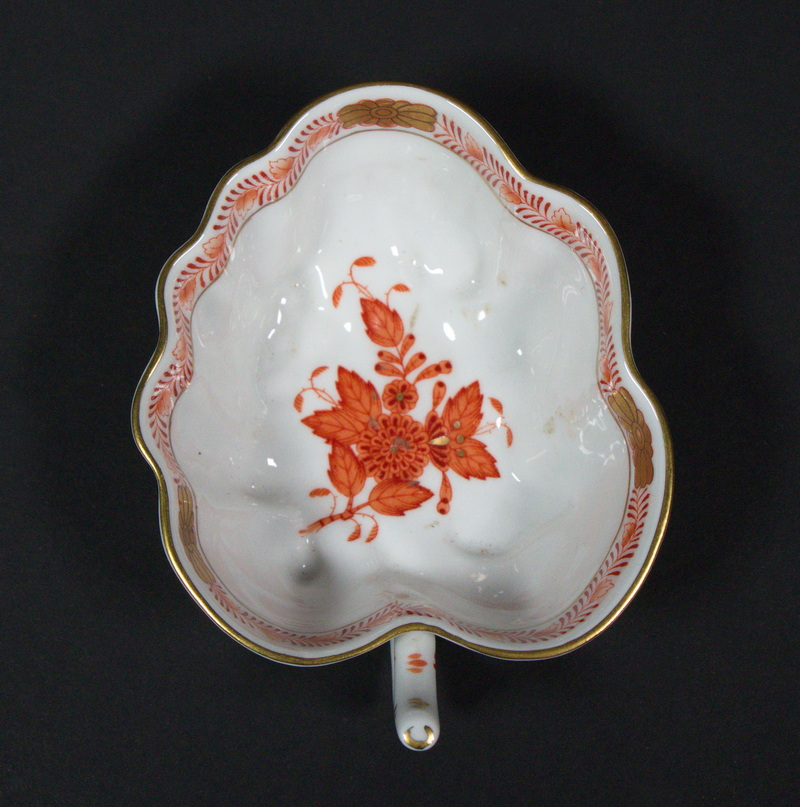 HEREND CHINESE BOUQUET LEAF DISH 2b2292