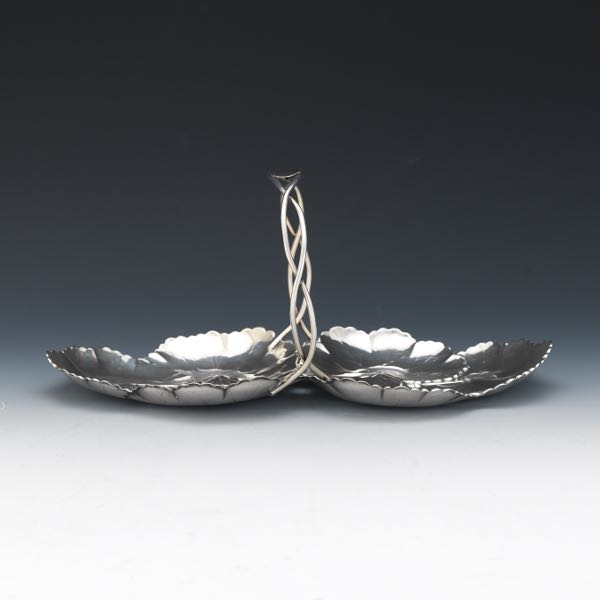 REED BARTON STERLING SILVER PASTRY 2b289e