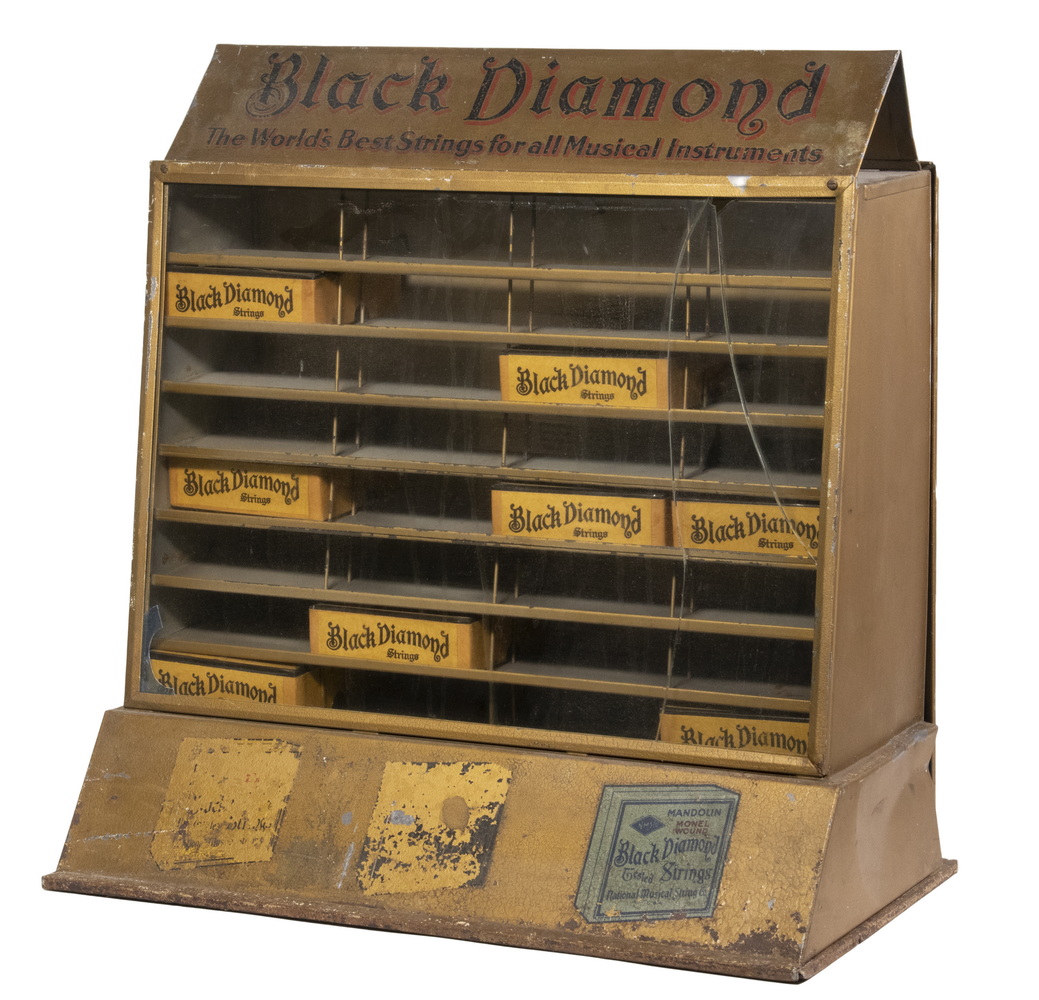 BLACK DIAMOND STRINGS STORE MERCHANDISING 2b2983