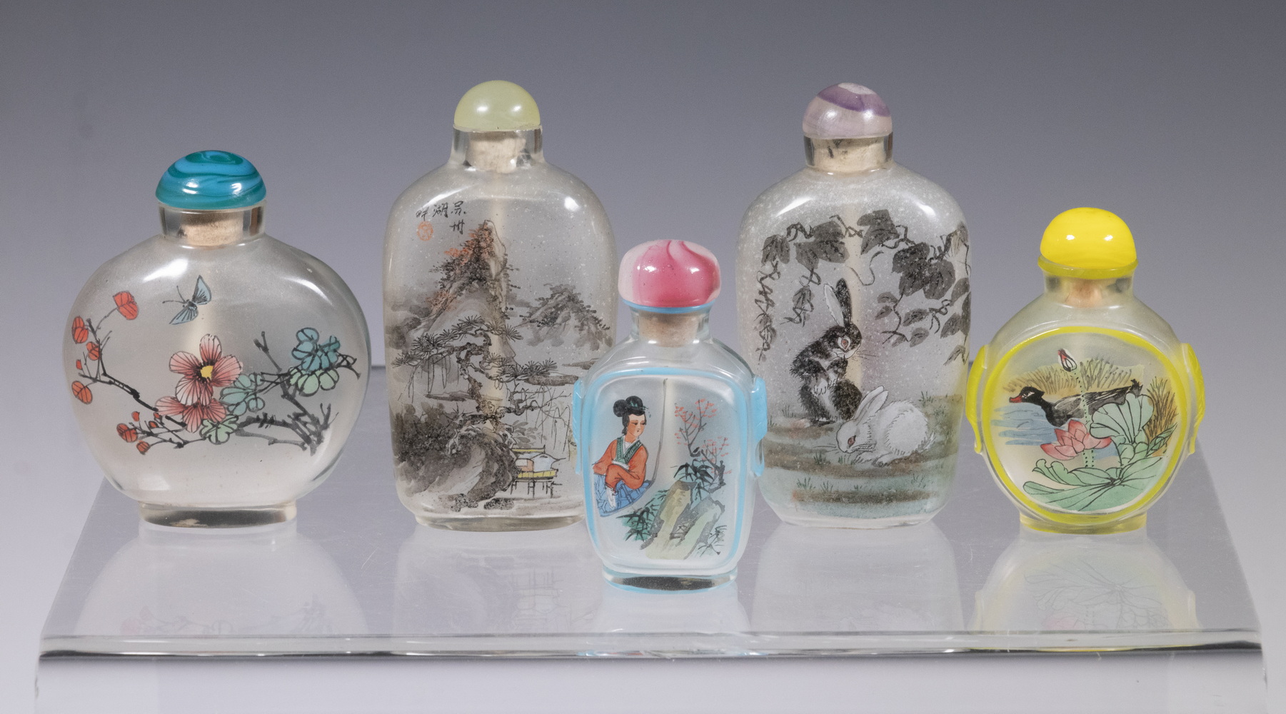 CHINESE REVERSE PAINTED SNUFF BOTTLES 2b2dcc
