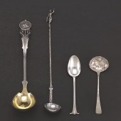 A GROUP OF STERLING SILVER LADLES AND