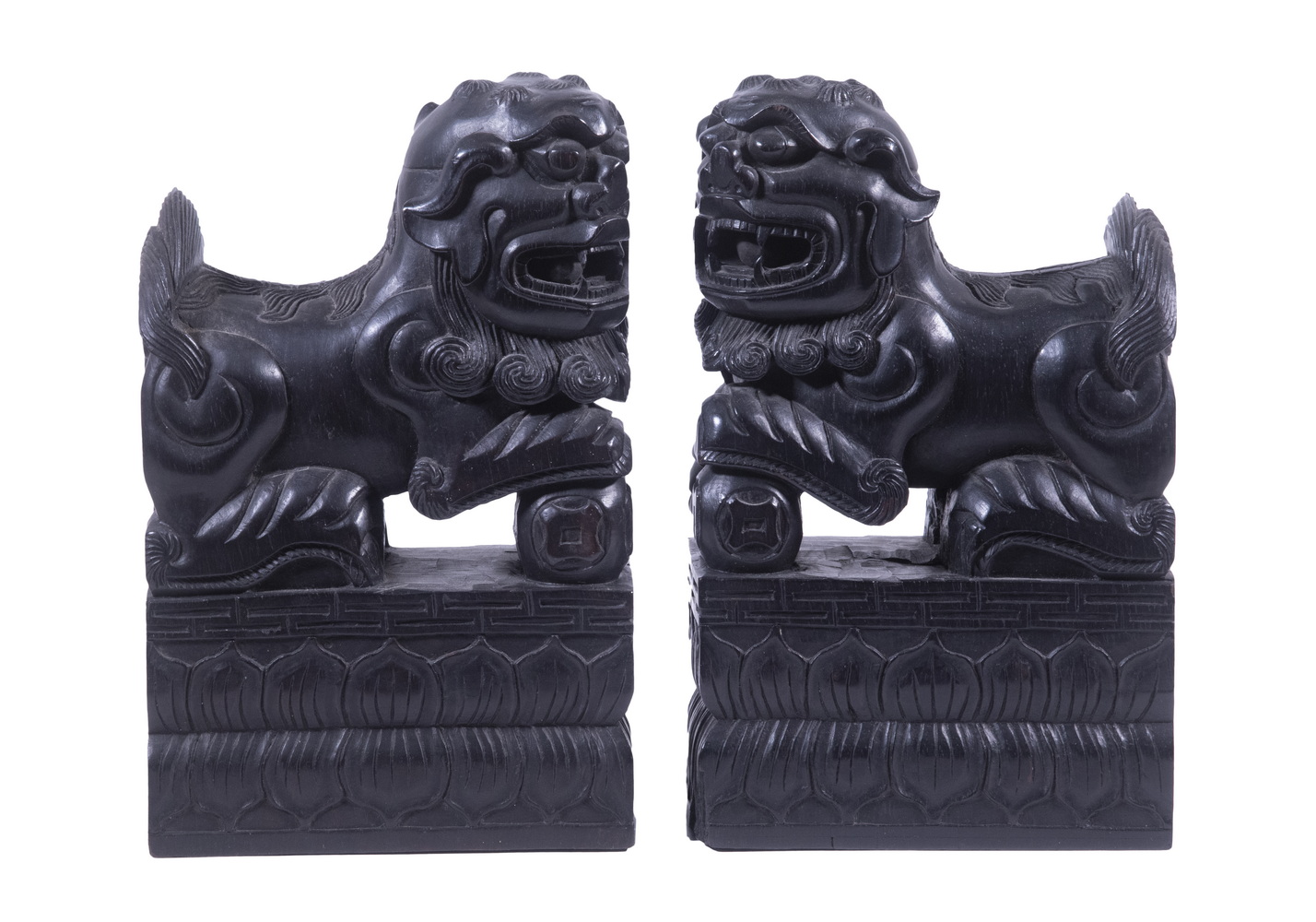PR CHINESE WOODEN FOO DOGS Pair 2b15f7