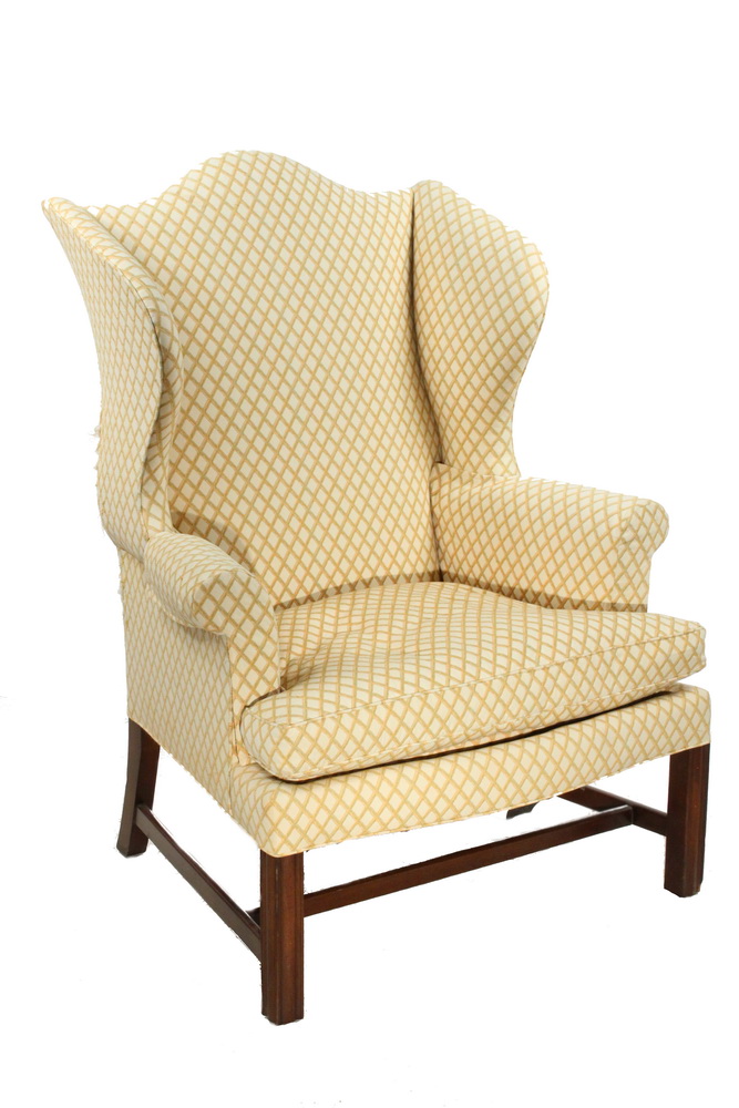 CHIPPENDALE STYLE WING CHAIR Wing