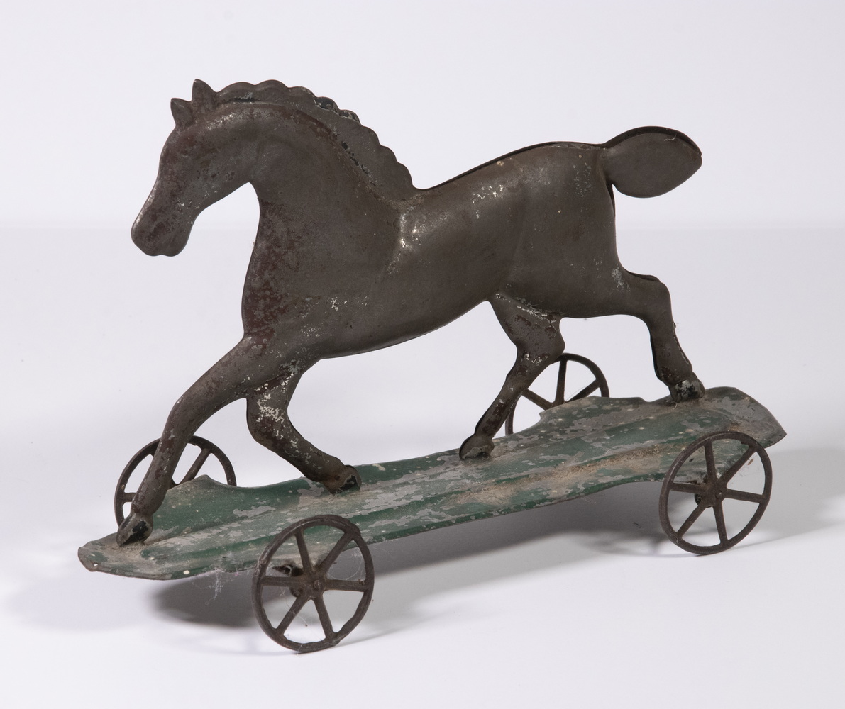 TIN TROTTING HORSE PULL TOY Late 2b3647