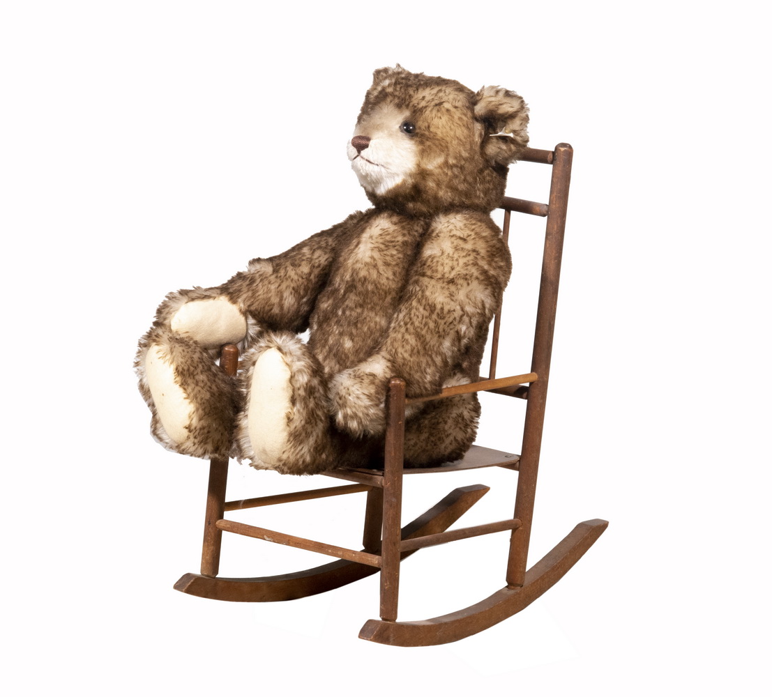 STEIFF TEDDY BEAR IN CHILD SIZE 2b380e