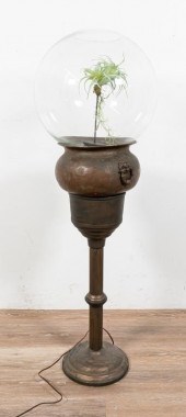 NEOCLASSICAL BRASS PLANT STAND WITH