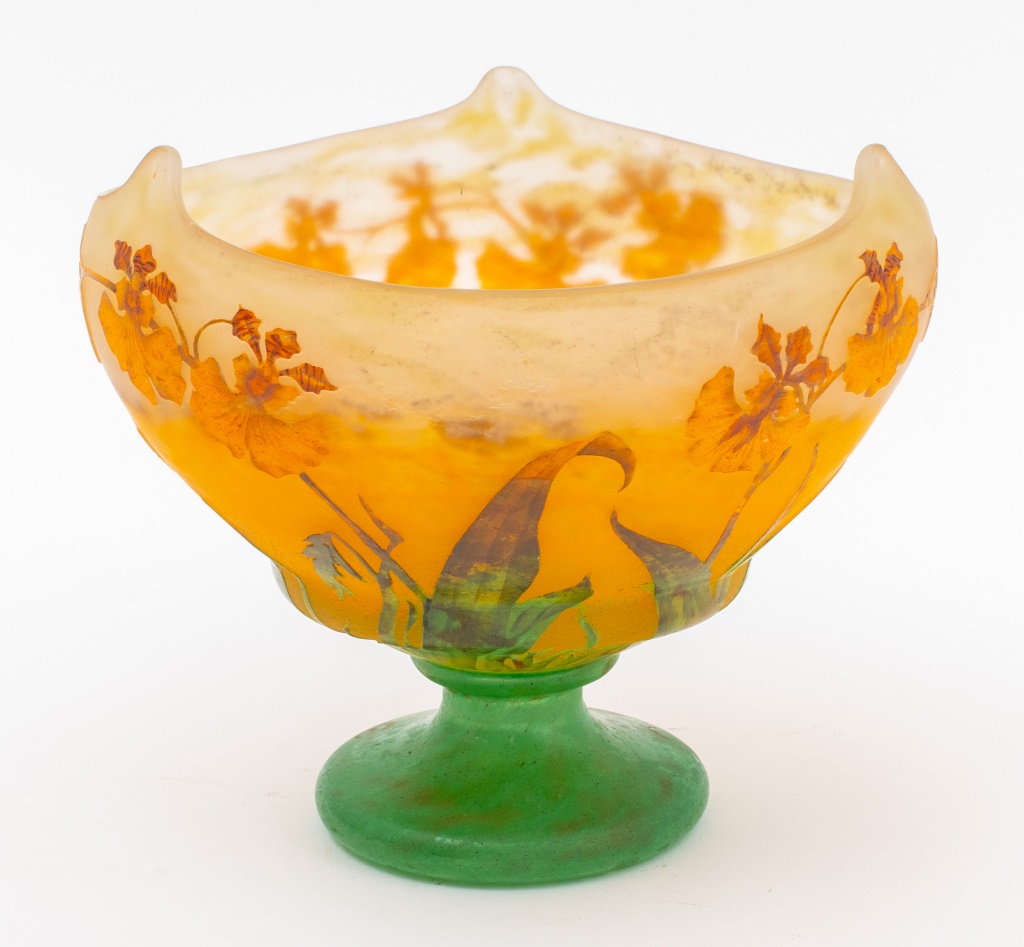 DAUM CAMEO GLASS FOOTED BOWL WITH 2bb8c3