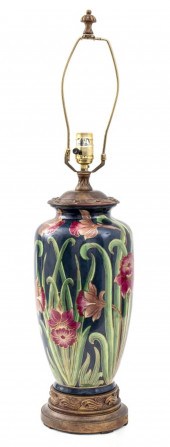 ART NOUVEAU STYLE IRIS LAMP Art Nouveau