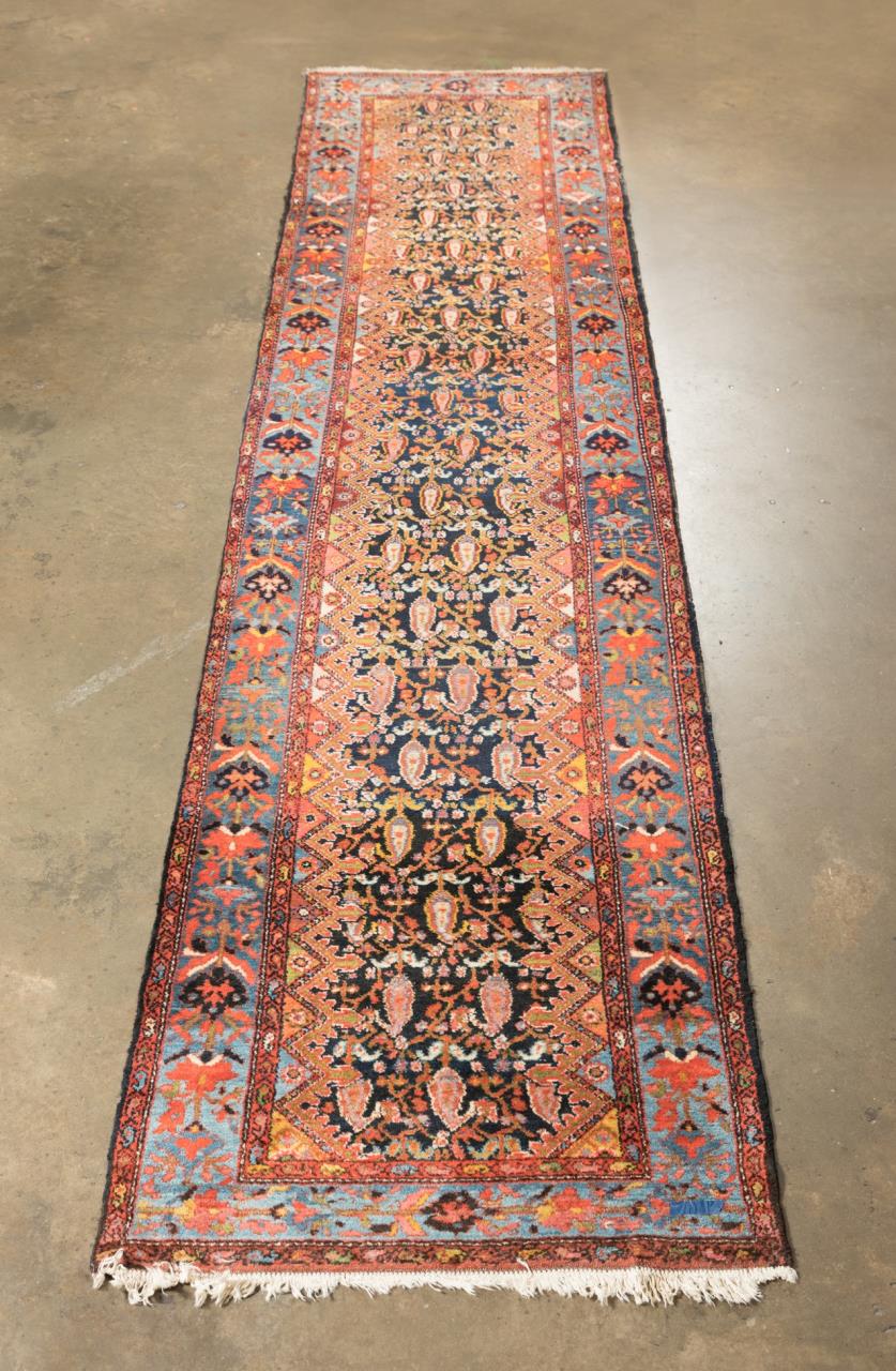 HAND KNOTTED WESTERN PERSIAN RUNNER 2bfd71