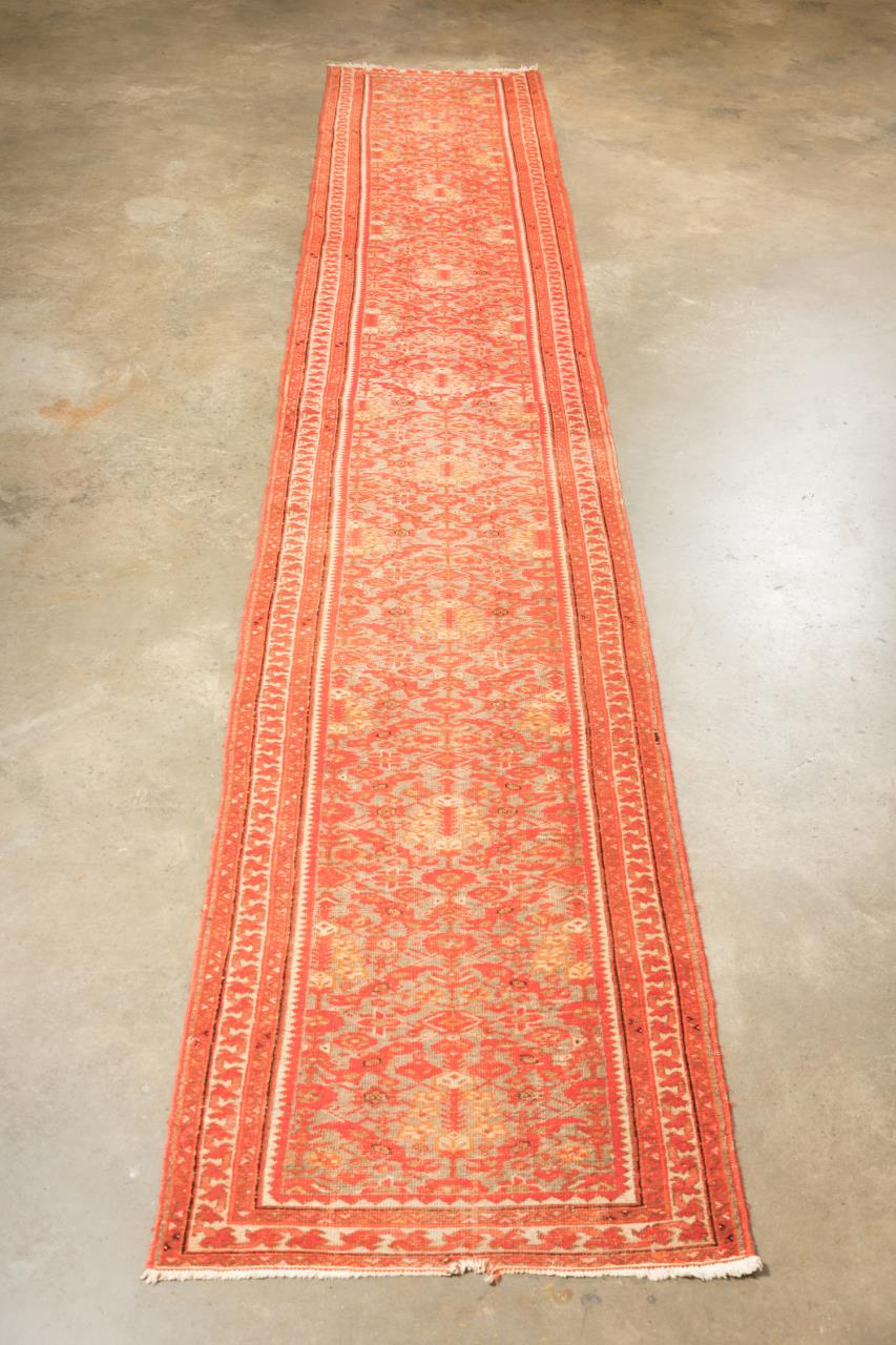 HAND KNOTTED PERSIAN HERIZ RUNNER  2bfd72