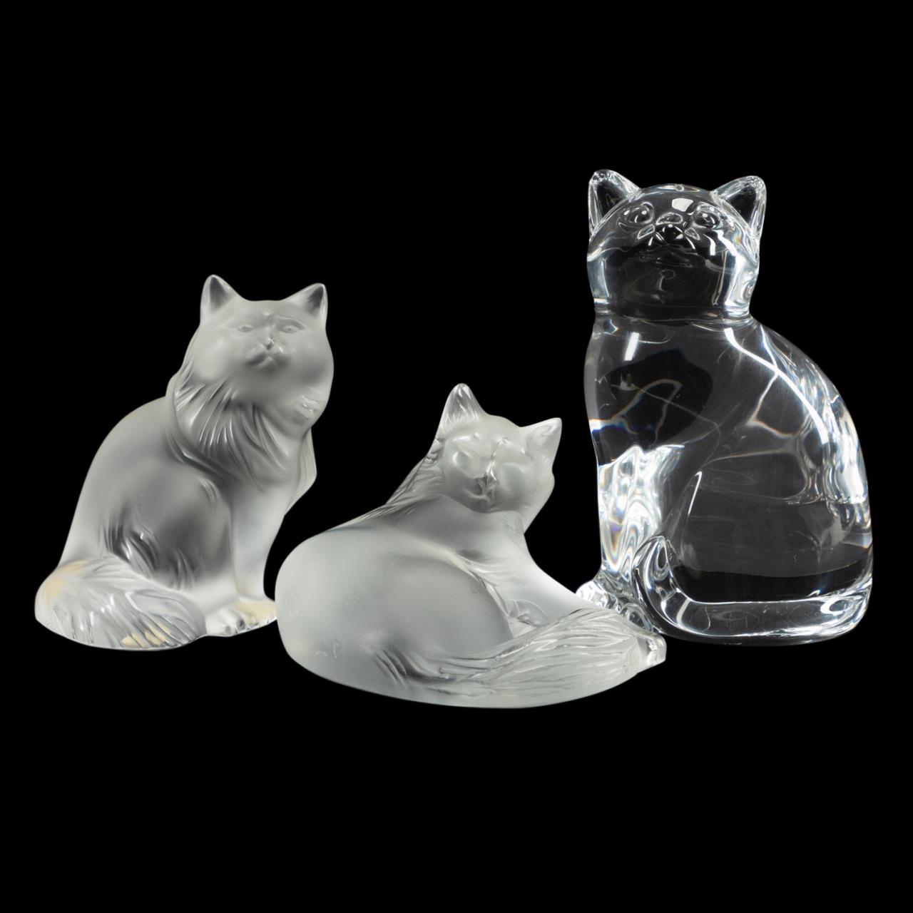 THREE CRYSTAL CAT FIGURINES INCLD  2bfef4