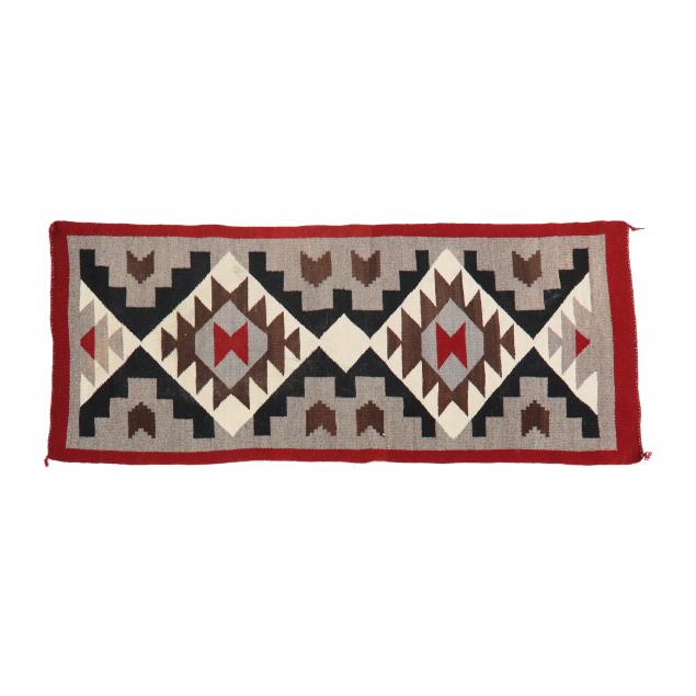 NAVAJO RUG Gray field with repeating 2c5384
