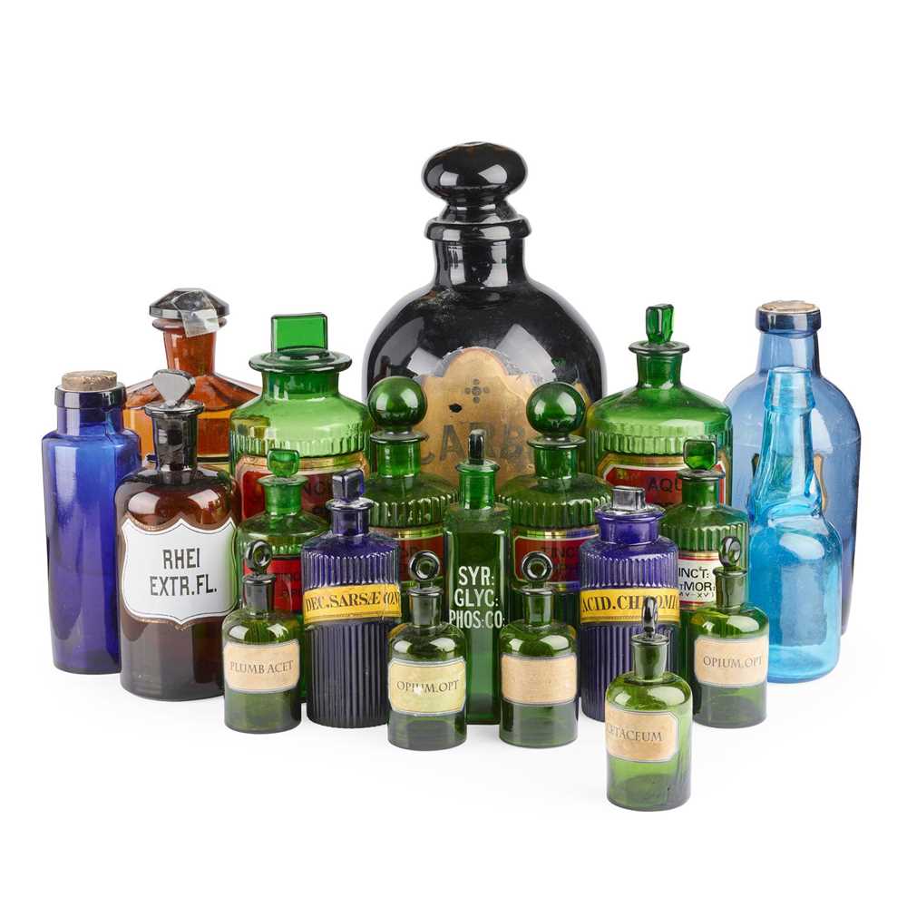 COLLECTION OF COLOURED GLASS APOTHECARY 2ca91a
