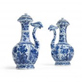 PAIR OF BLUE AND WHITE PHOENIX HEAD 2cce9c
