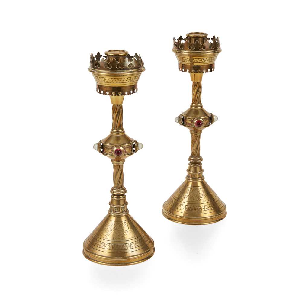 ENGLISH PAIR OF GOTHIC REVIVAL 2ccf47