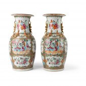 PAIR OF CANTON FAMILLE ROSE VASES
QING