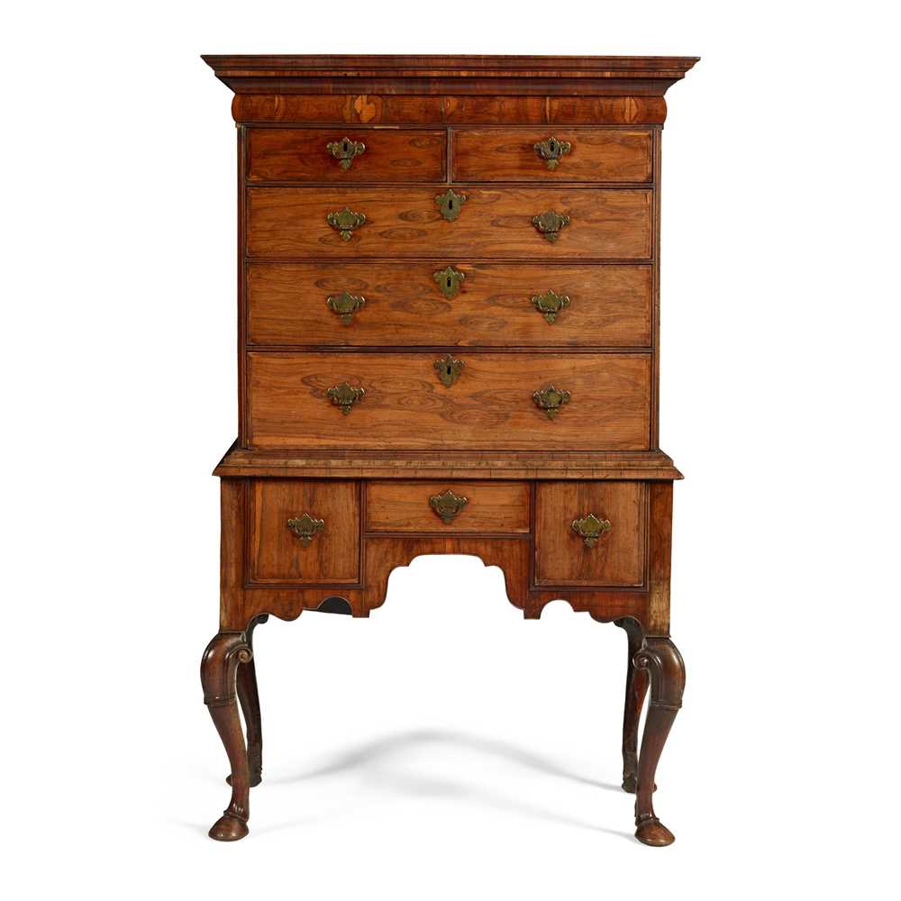 GEORGE I WALNUT CHEST ON STAND EARLY 2cb9cf