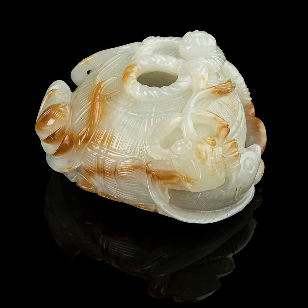 WHITE JADE WITH RUSSET SKIN CARVING 2cbe6f