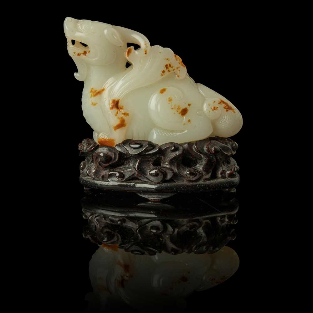 WHITE JADE WITH RUSSET SKIN CARVING 2cbe73