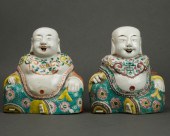 PAIR OF CHINESE ENAMELED FIGURES 2d15d8