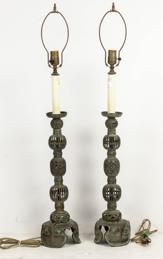 PAIR OF JAPANESE BRONZE CANDLE 2d166a