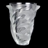 A LALIQUE FROSTED GLASS MARTINETS 2d2193