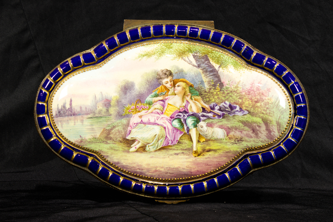A SEVRES STYLE GILT BRONZE MOUNTED 2d26c6