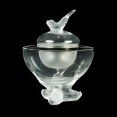 A LALIQUE CLEAR AND FROSTED GLASS 2d26fa