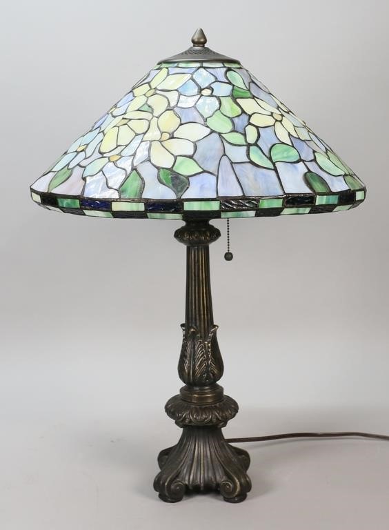 TIFFANY STYLE LEADED GLASS LAMPPatinated 2d4026