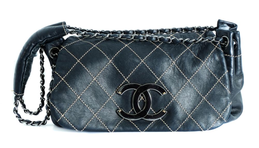 CHANEL LAMBSKIN QUILTED LEATHER 2d50f9