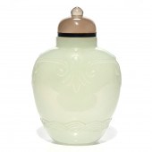 CHINESE WHITE JADE SNUFF BOTTLE 2d3185