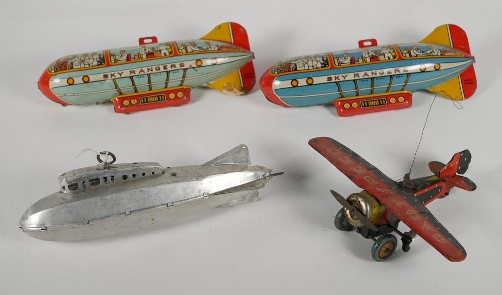EARLY AIR MILITARY TOYSTwo tin 2d69ec