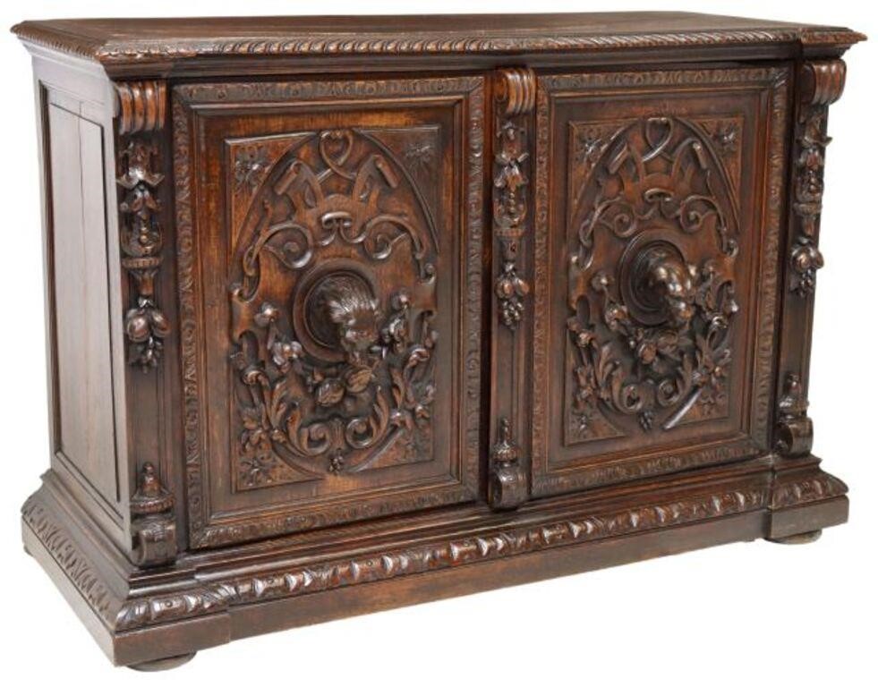FRENCH CARVED OAK HUNT SIDEBOARD  2d6a9e
