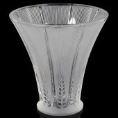 LALIQUE FRANCE EPIS FROSTED CRYSTAL 2d8ce3