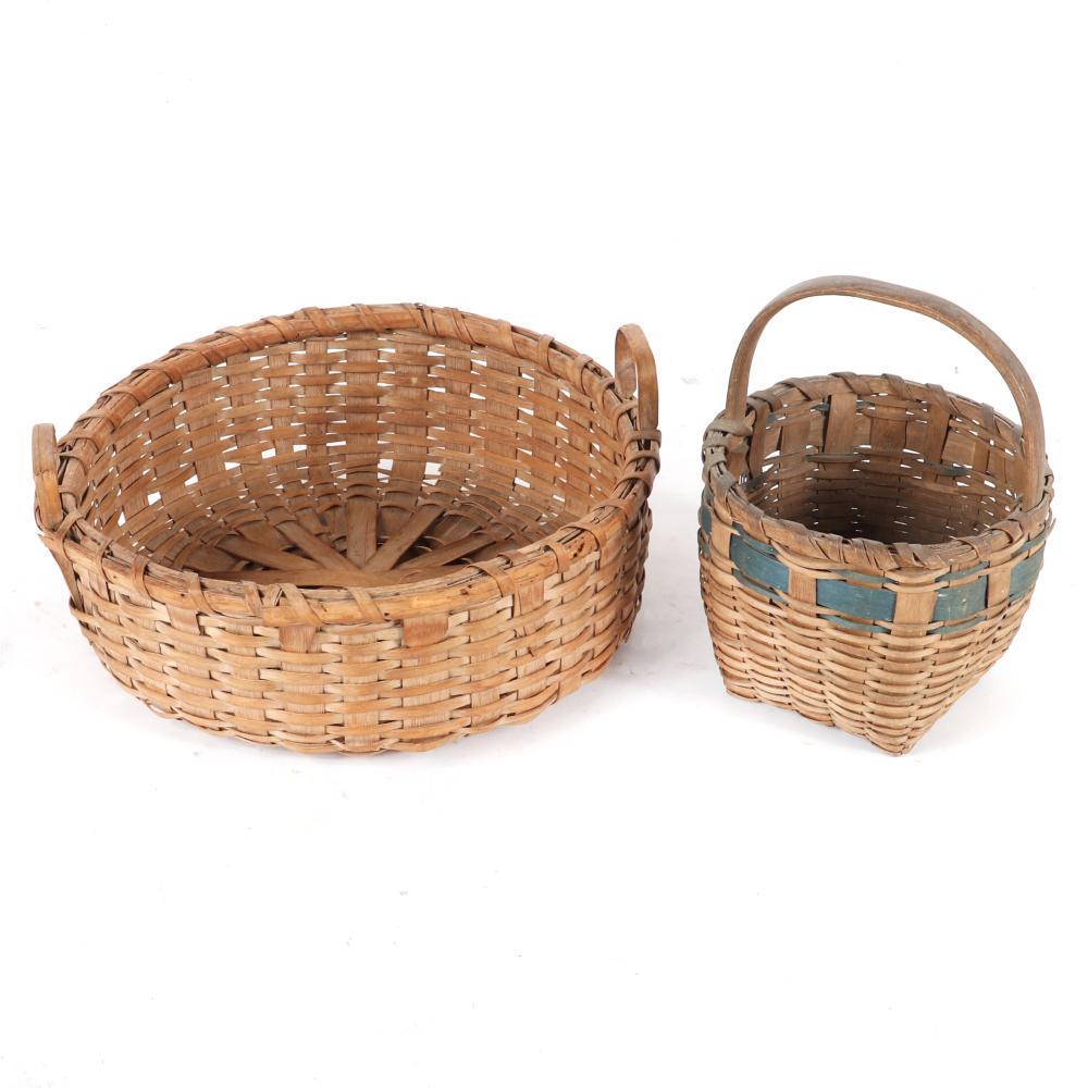 TWO VINTAGE WOVEN BASKETS LARGE 2d8dd8
