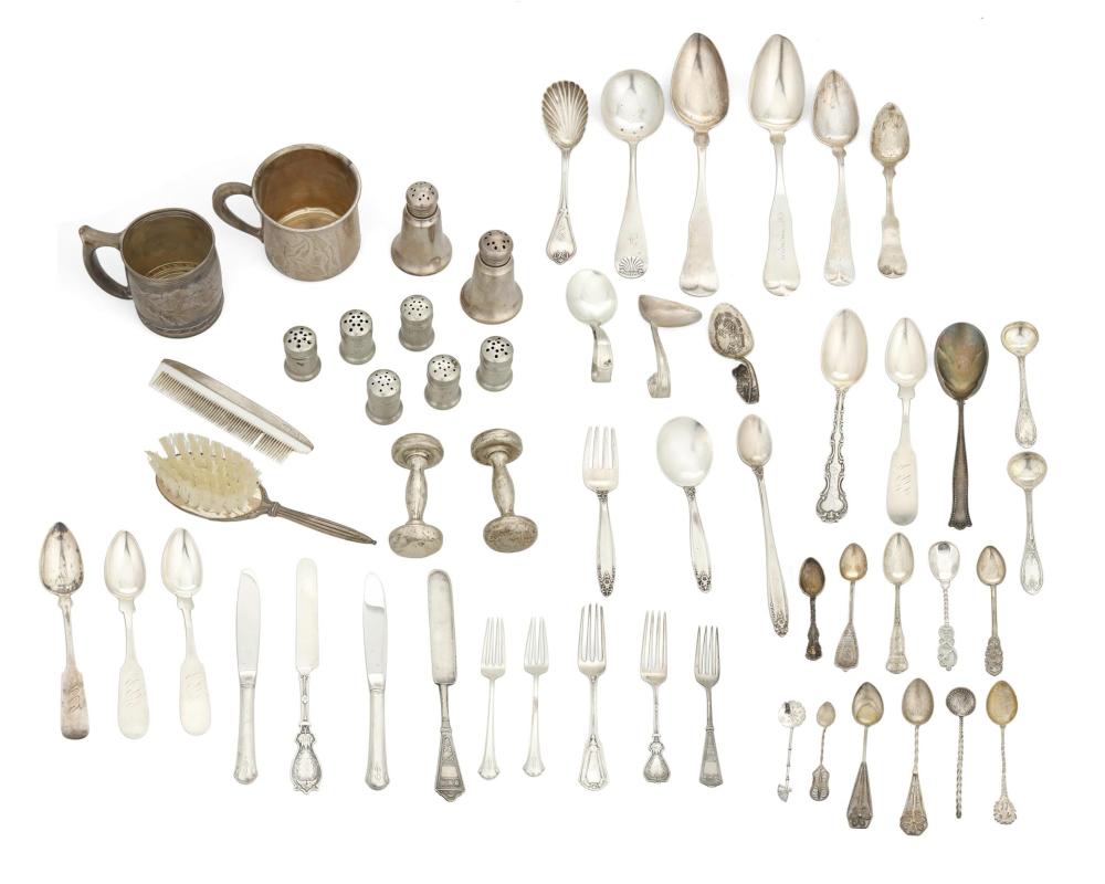 A GROUP OF SILVER FLATWARE AND 2db020