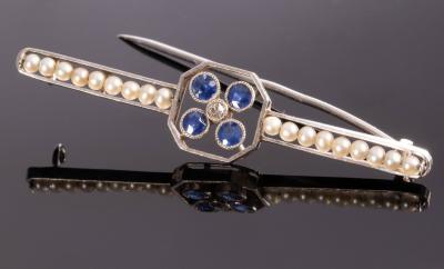 An Art Deco sapphire and diamond 2db79f