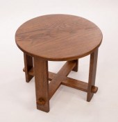 An Arts Crafts style oak table  2dc05b