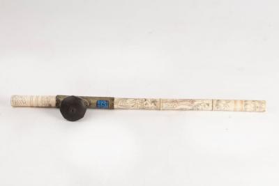 A Chinese bone opium pipe with 2dc424
