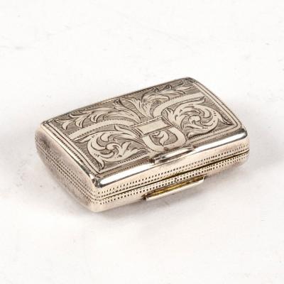 A George IV miniature silver vinaigrette  2dd9f5