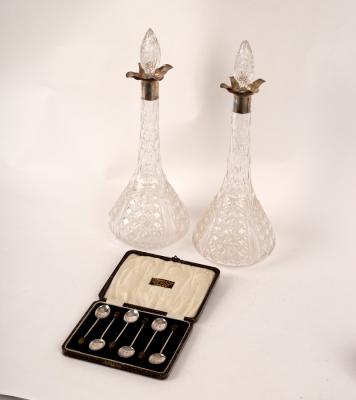 A pair of Edwardian silver mounted 2dd1e8