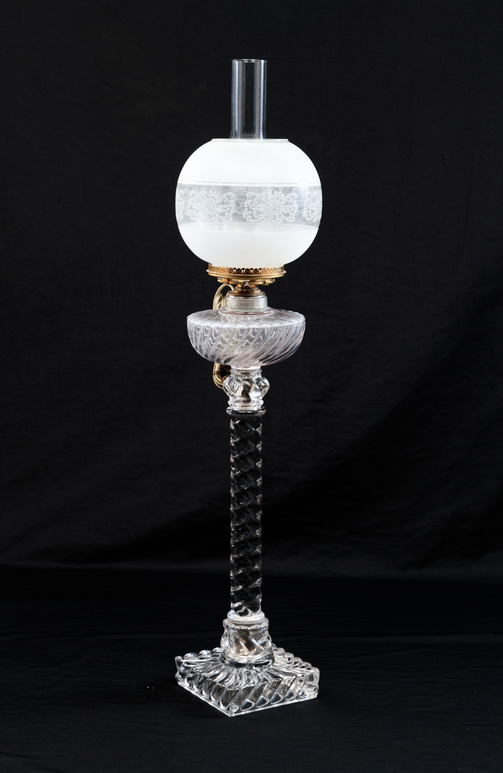 AMERICAN GLASS BANQUET LAMP Twentieth 2e0149