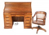 Oak rolltop desk w office chair  2e0b32