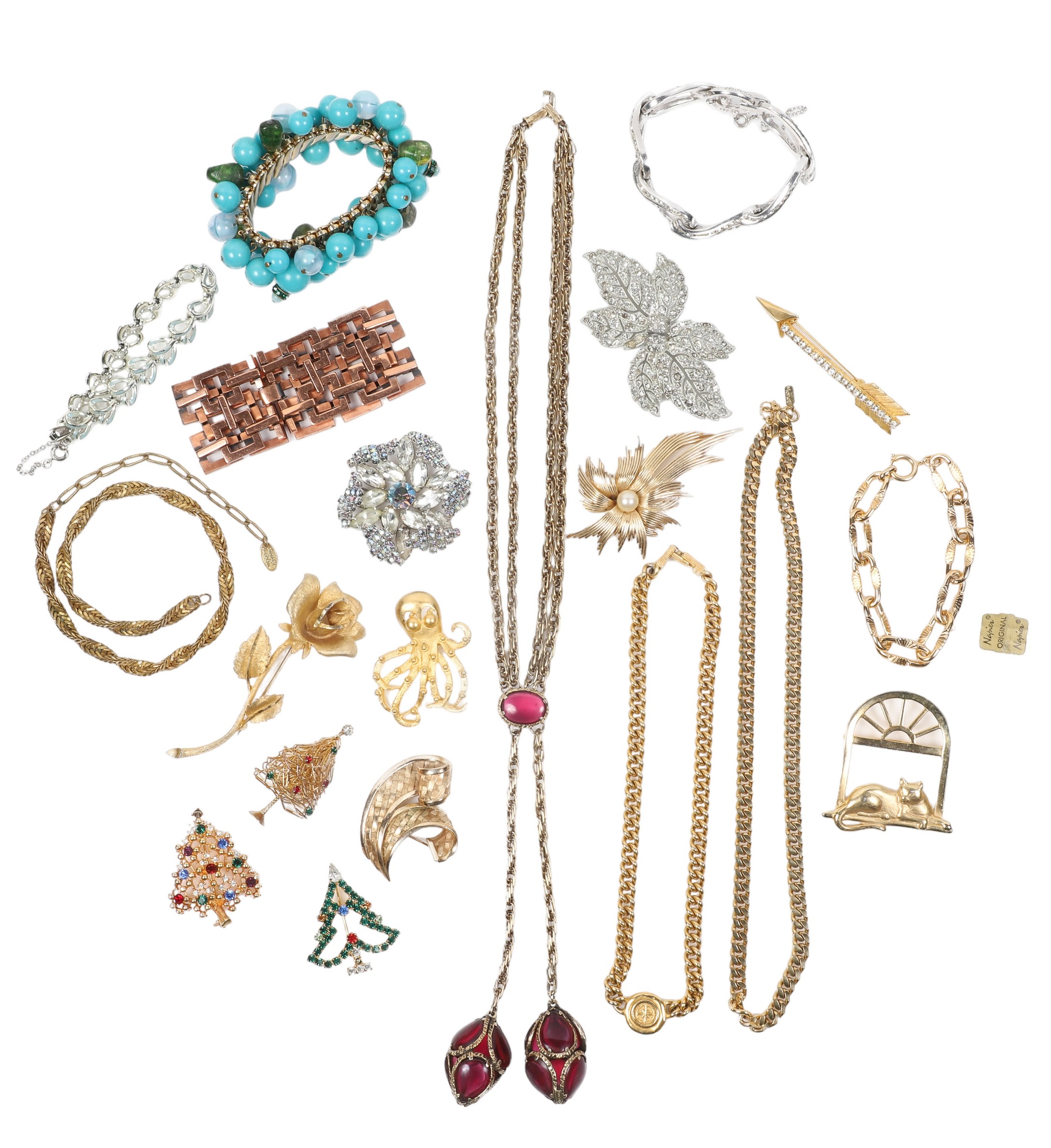 Costume jewelry grouping to include 2e0b8d