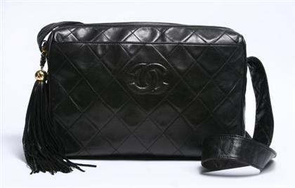 Black Chanel quilted camera bag  49882