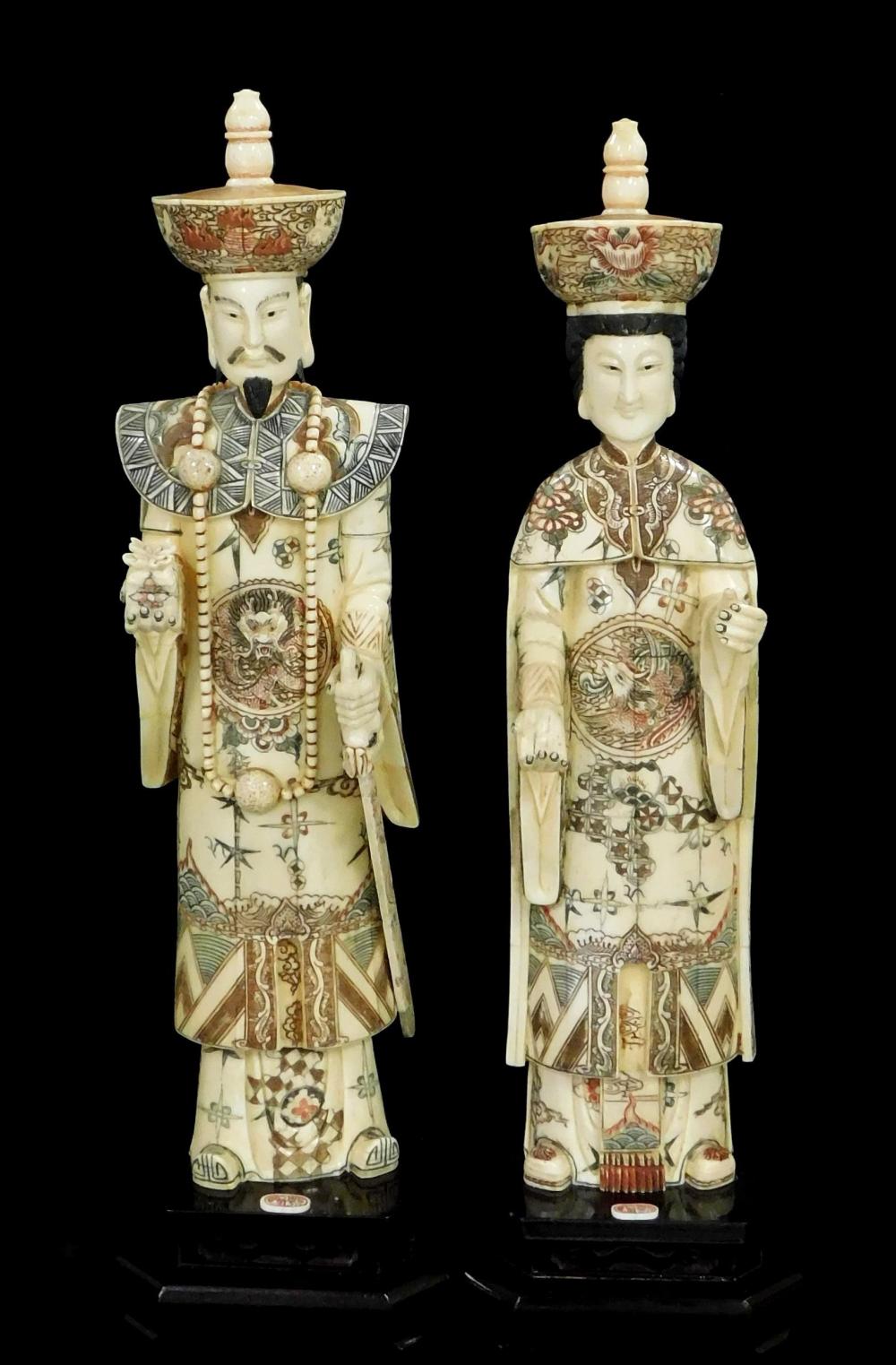 ASIAN PAIR OF CARVED BONE IMPERIAL 2e2836